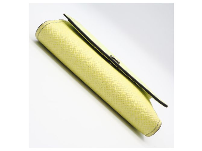 Louis Vuitton Taigarama Victor Wallet Lemon Gelb - Ansicht 8