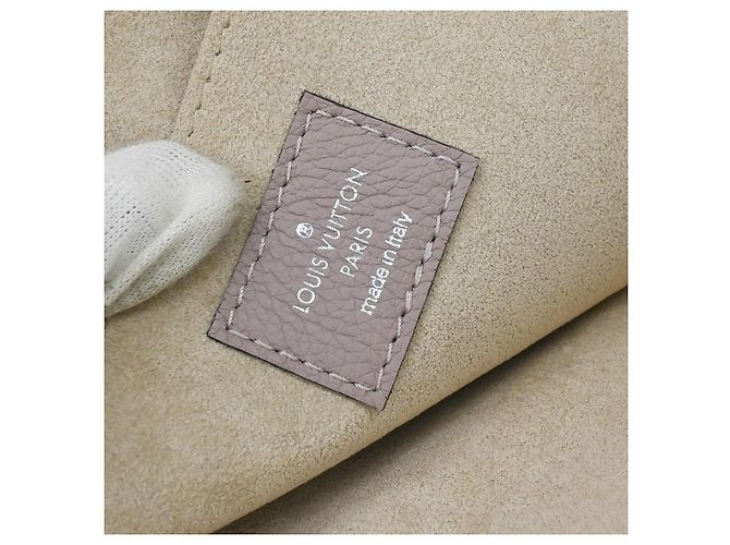 Pochette Jour Zip Around in pelle PM Louis Vuitton Beige - vista 4