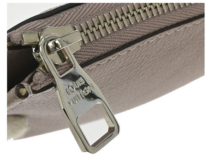 Pochette Jour Zip Around in pelle PM Louis Vuitton Beige - vista 7