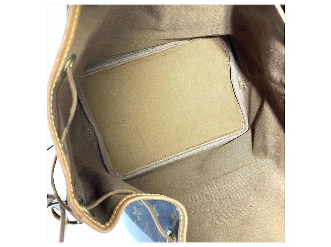 Noe Borsa a Spalla Louis Vuitton Petit Noé Marrone - vista 5