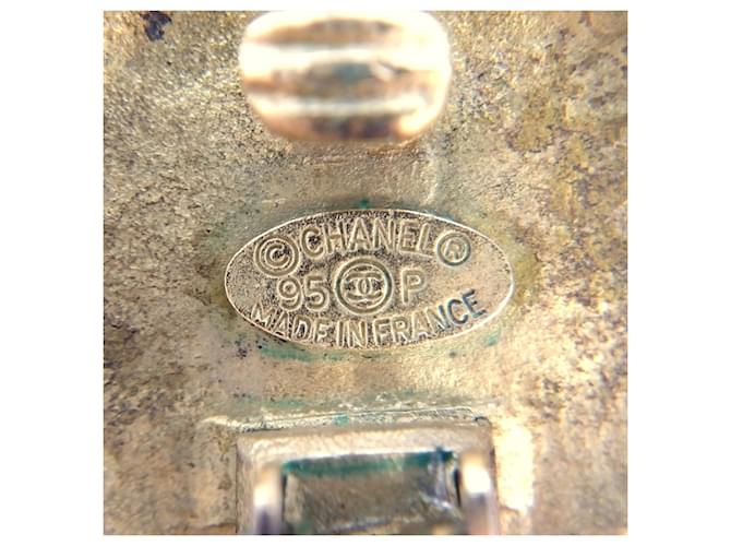 Orecchini a clip rotondi Chanel Coco Mark D'oro - vista 3