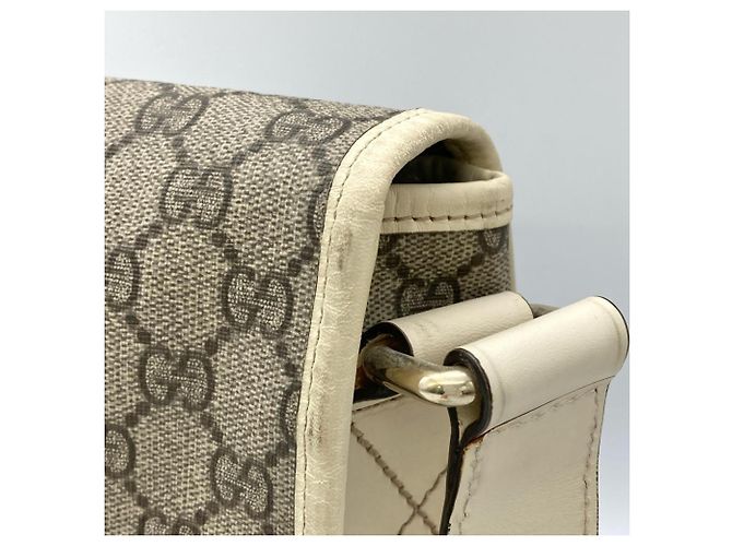 Borsa a Spalla Gucci GG Supreme Canvas Beige Crudo - vista 9