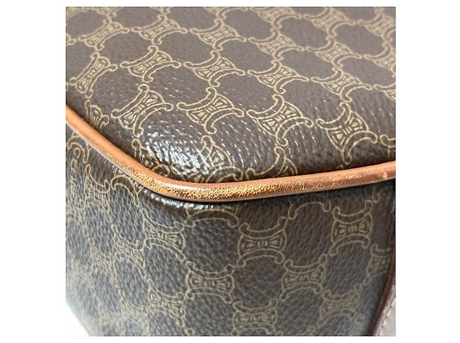 Céline Borsa a tracolla in pelle con motivo Macadam Celine Marrone - vista 4