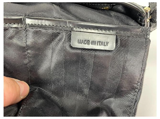 Burberry Bolsa de ombro em nylon acolchoado e couro Preto - vista 13