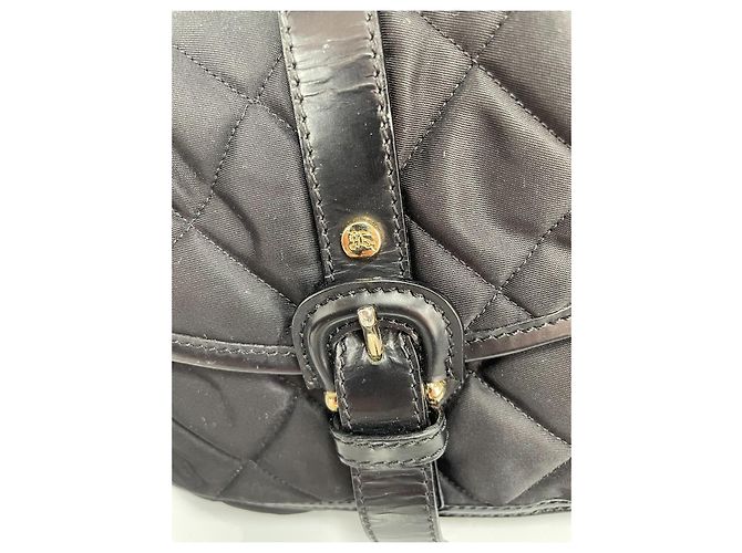 Burberry Bolsa de ombro em nylon acolchoado e couro Preto - vista 3