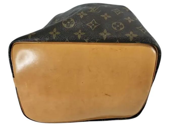 Louis Vuitton Petit Noe Monogram Canvas Marrone - vista 3