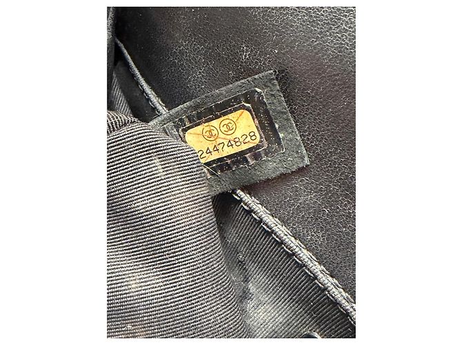 Chanel Borsa Boy Medium Nera Pelle Agnello Nero - vista 10