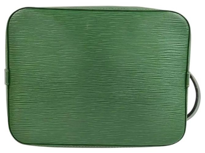 Louis Vuitton Petit Noe Epi Leather Medium Verde - vista 3