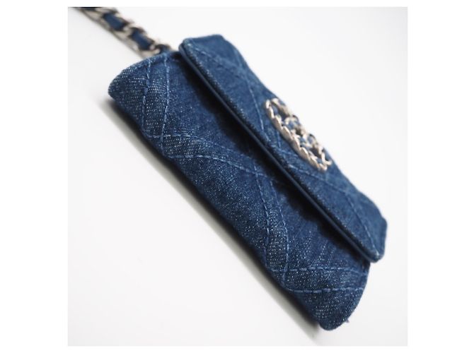 Mini pochette a catena in denim Chanel 19 Blu - vista 5