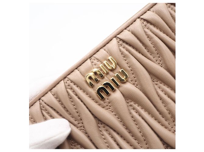 Cartera larga Miu Miu Matelassé Pink Beige - vista 12