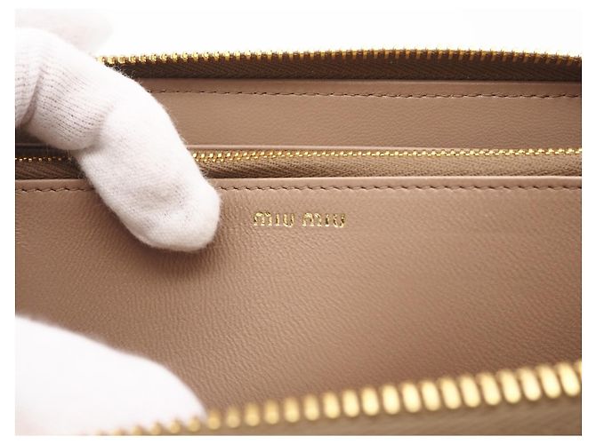 Cartera larga Miu Miu Matelassé Pink Beige - vista 13