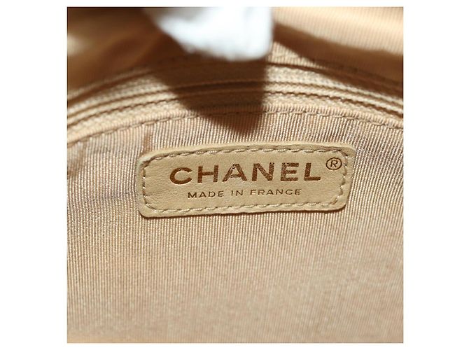 CHANEL Matelasse Chain Shoulder Bag Caviar Skin Beige Gold CC Auth 189729SV D'oro - vista 15