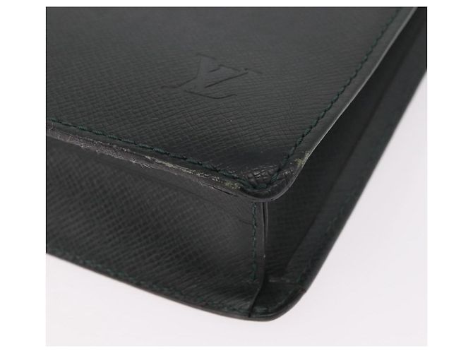 LOUIS VUITTON Taiga ServietteKourad Business Bag Epicea T16786 LV Auth bs35801 - vista 14