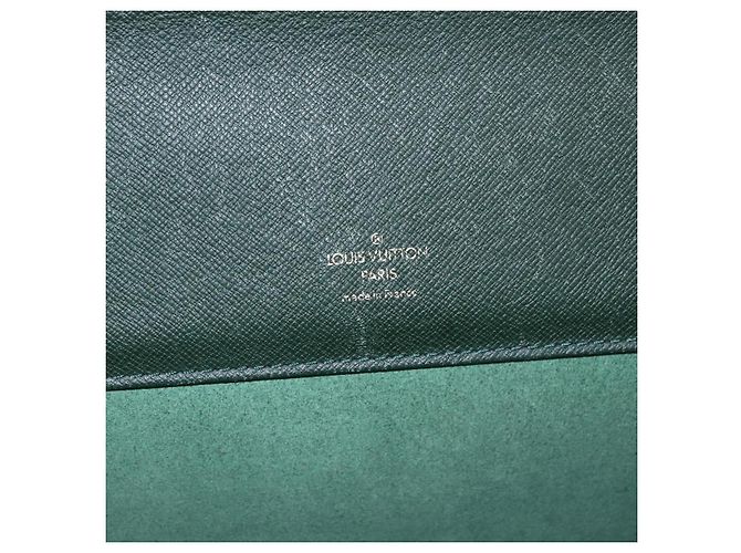 LOUIS VUITTON Taiga ServietteKourad Business Bag Epicea T16786 LV Auth bs35801 - vista 19