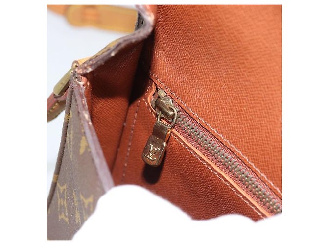 LOUIS VUITTON Monogram Saint Cloud MM Shoulder Bag M51243 LV Auth 190744 - view 24