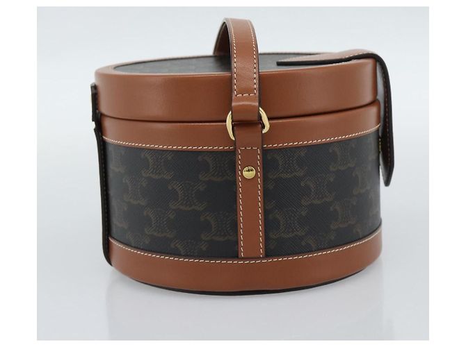 Céline BORSA CELINE Tambour Shoulder Bag in tela Macadam Triomphe PVC Nero Oro Auth 189888SM D'oro - vista 4