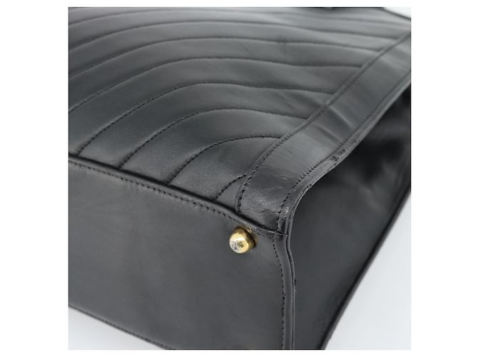 Borsa CHANEL in pelle di agnello nera con CC dorato Autentica bs35740 Nero D'oro - vista 14