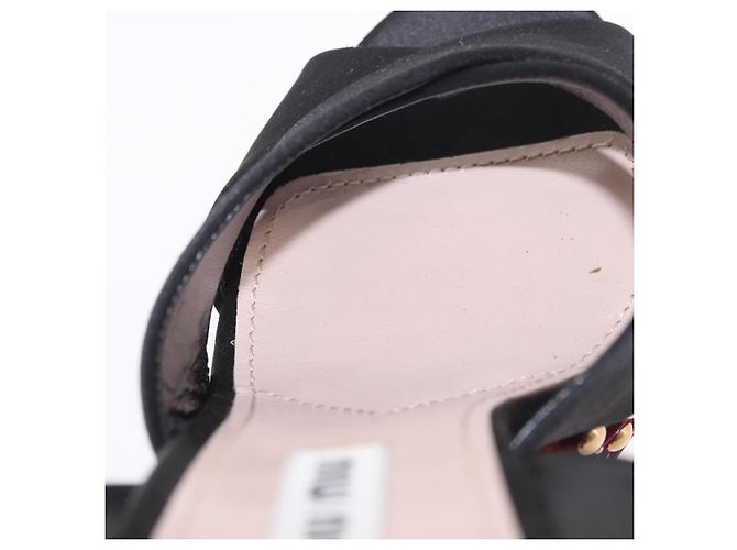 Décolleté Miu Miu in velluto bordeaux Auth BA13689M Bordò - vista 36