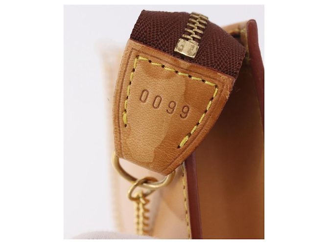 Bucket Pochette a secchiello Nomad in pelle LOUIS VUITTON PM Beige LV Auth 189290 - vista 8