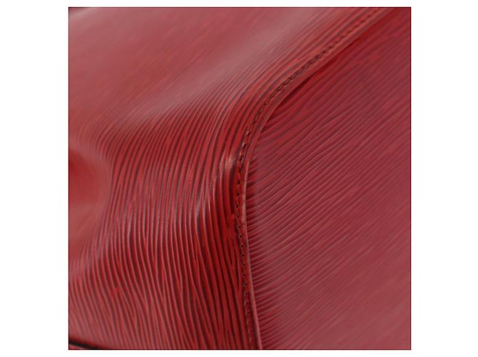 Borsa a Spalla LOUIS VUITTON Epi Petit Noe Rosso M44107 LV Auth 189153 - vista 15