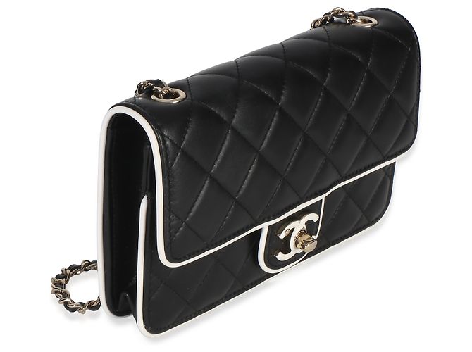 Chanel 26P Black White gesteppte Lammhaut Schultertasche mit CC-Resin-Verschluss Schwarz Weiß - Ansicht 4
