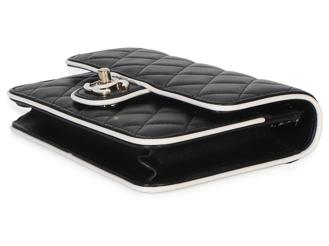 Chanel 26P Black White gesteppte Lammhaut Schultertasche mit CC-Resin-Verschluss Schwarz Weiß - Ansicht 6
