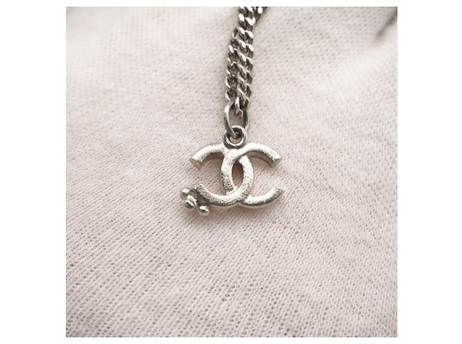 Collana di perle finte Chanel Coco Mark Argento - vista 5