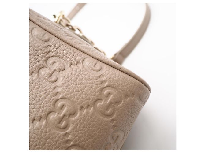 Borsa piccola a manico GUCCI GG Emblem Beige - vista 9