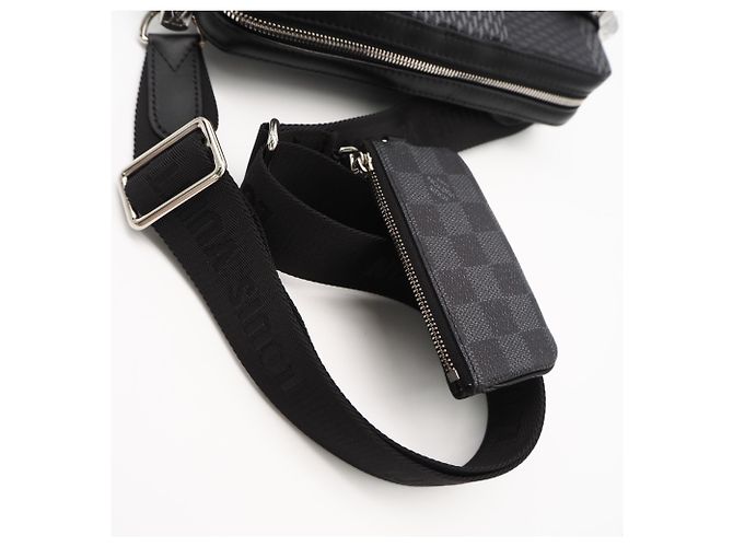Borsa a tracolla Louis Vuitton Damier Graphite 3D Trio Messenger Marrone Nero - vista 5