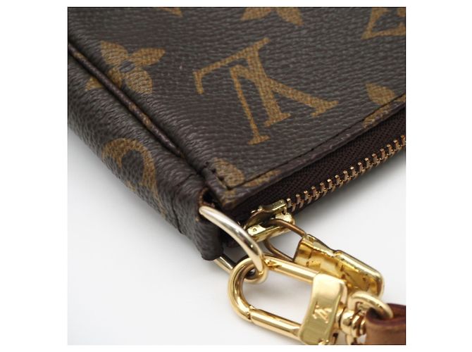 Pochette Louis Vuitton Monogram Pochette Accessoires Marrone - vista 6