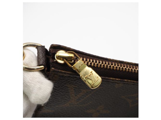 Pochette Louis Vuitton Monogram Pochette Accessoires Marrone - vista 7