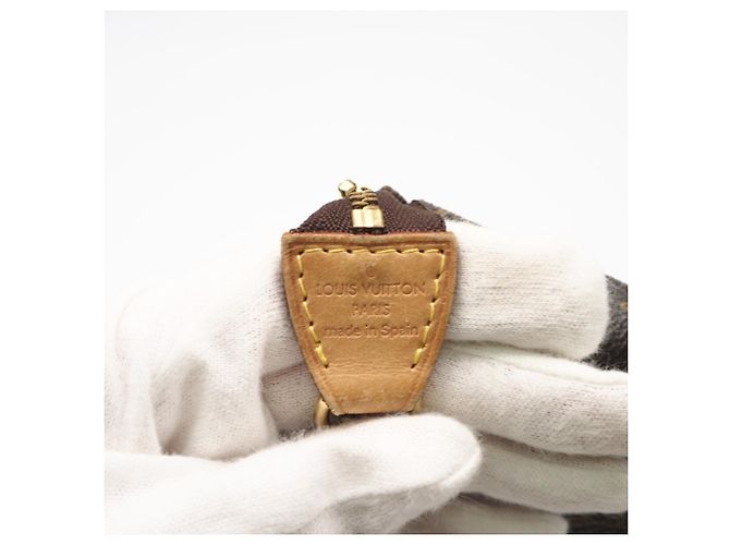 Pochette Louis Vuitton Monogram Pochette Accessoires Marrone - vista 9