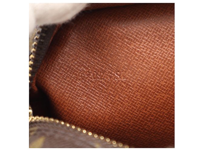 Clutch Louis Vuitton Monogram Compiegne 28 Marrone Beige - vista 14