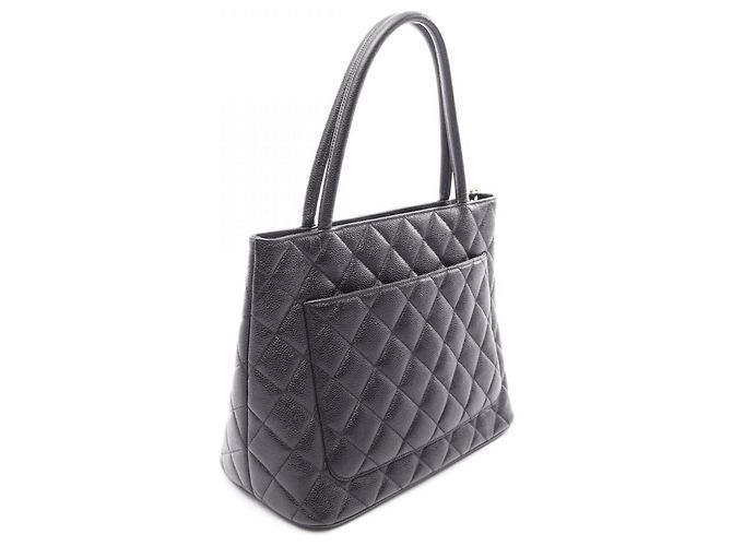 Borsa Tote Chanel Reissue in nero - vista 2