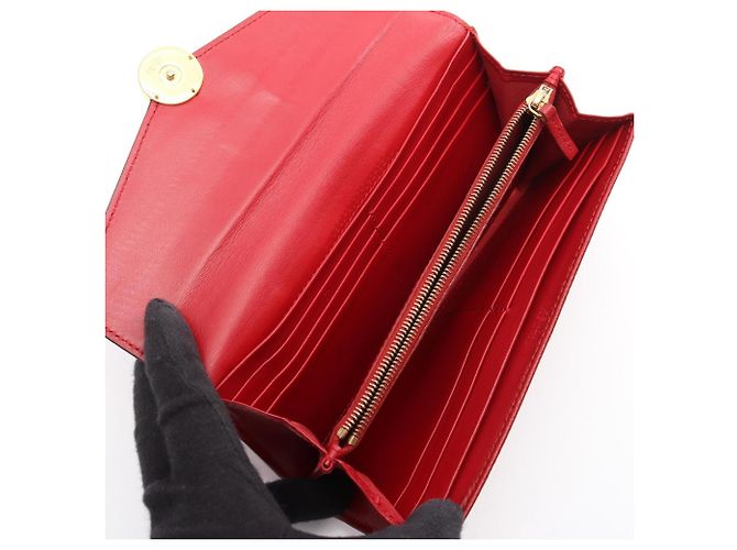 Fendi Red Leather Bi-fold Long Wallet - view 3