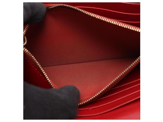Fendi Red Leather Bi-fold Long Wallet - view 5
