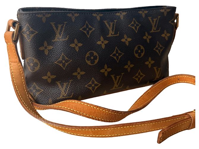 Louis Vuitton Trotteur fin Trotter Castaño - vista 2