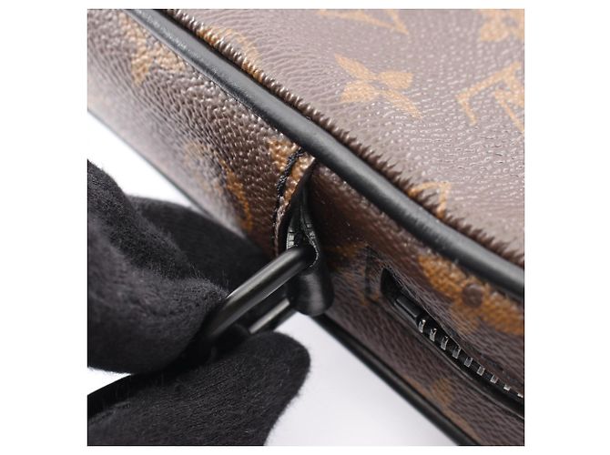 Borsa a tracolla portafoglio Louis Vuitton Christopher Marrone Nero Monogramma - vista 7