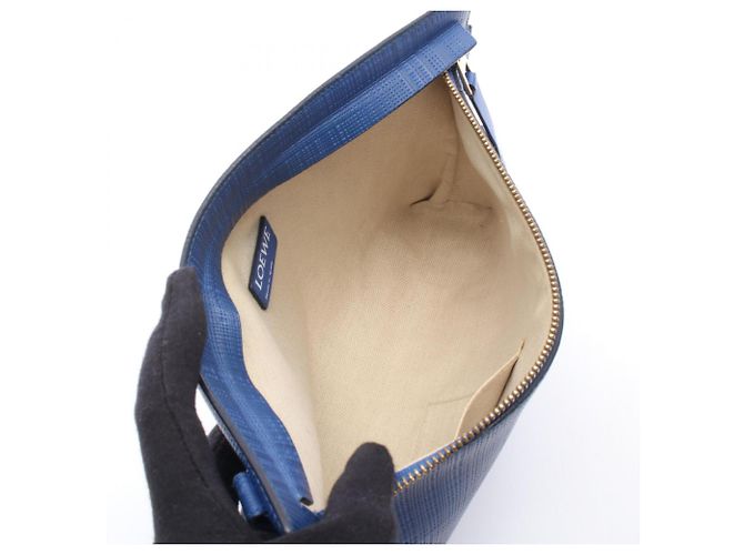 Clutch in pelle blu Loewe - vista 3