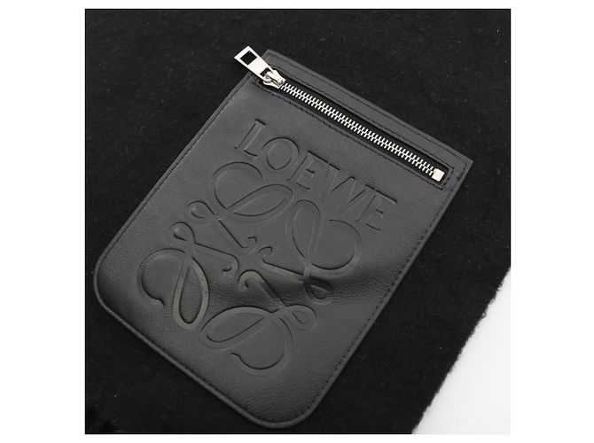 Sciarpa Loewe Anagram Nera in Cashmere e Lana Nero - vista 5