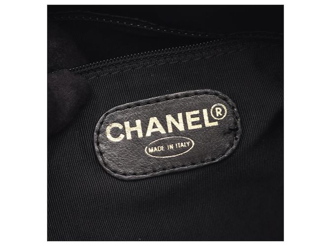 Borsa a tracolla Chanel Coco Mark in agnello nero - vista 4