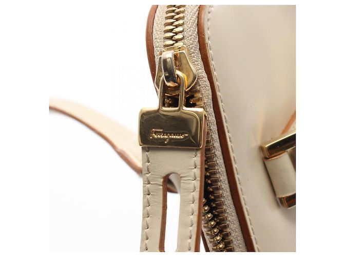 Borsa a mano in pelle avorio Salvatore Ferragamo Crudo - vista 9