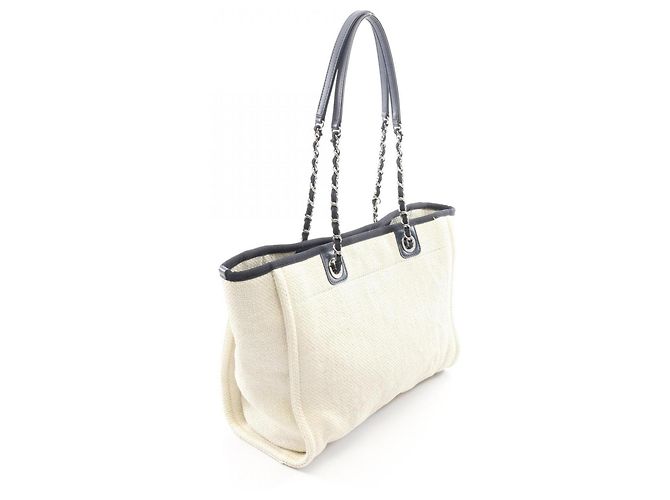 Borsa Tote Chanel Deauville Bianco Blu navy - vista 2