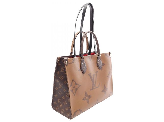 Borsa Tote 2-Way Louis Vuitton OnTheGo MM Marrone Beige Monogramma - vista 2