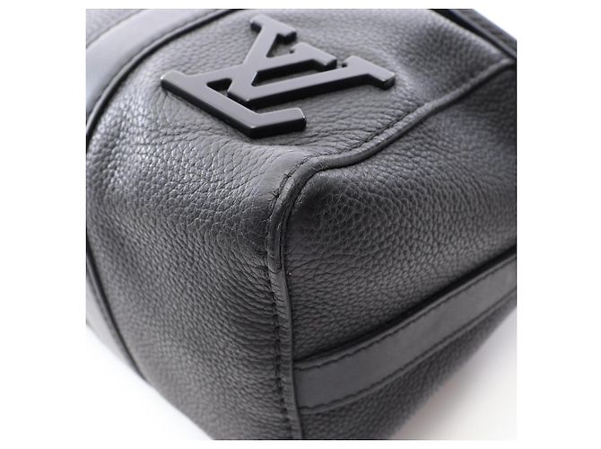 Borsa a tracolla Louis Vuitton City Keepall Nero - vista 7