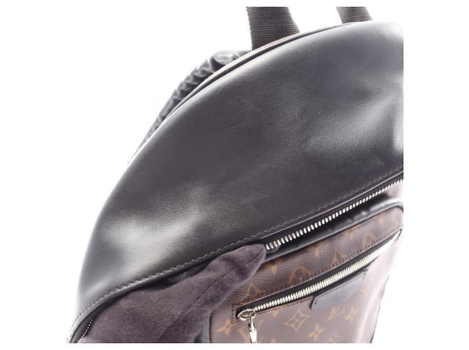 Zaino/Borsa Louis Vuitton Josh NV Monogram Macassar Marrone Nero - vista 8