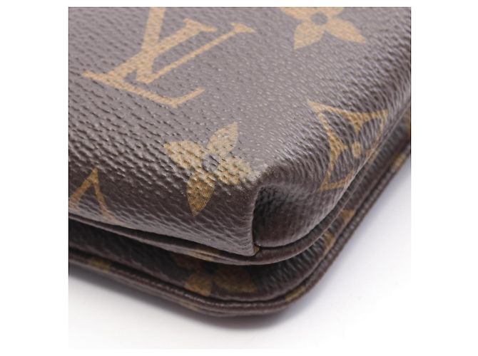 Borsa a tracolla Louis Vuitton Twice Monogram Cerise Marrone Rosso - vista 12