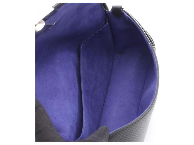Louis Vuitton Bussy NM Epi Noir Shoulder Bag Black - view 3