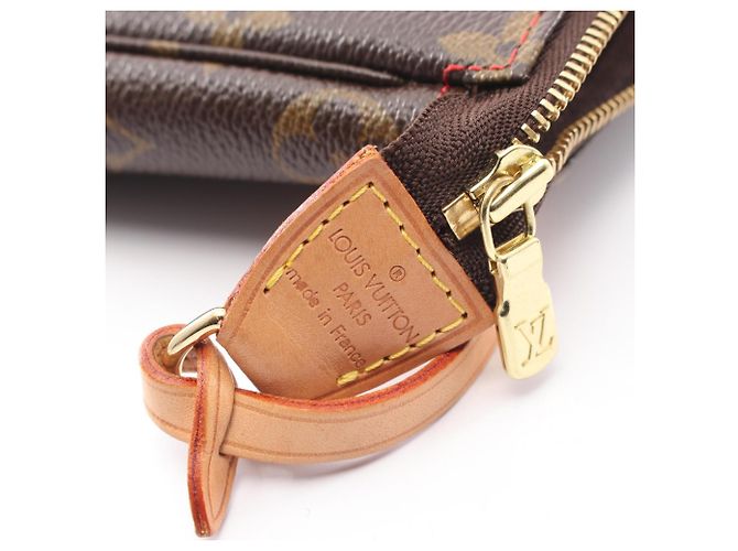 Bolso Louis Vuitton Pochette Accessoires Monogram Cherry Castaño Roja - vista 4