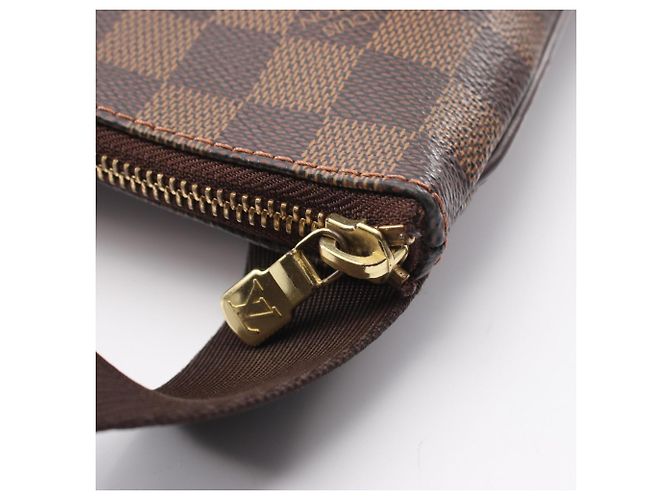 Borsa Louis Vuitton Pochette Melville Brown Marrone - vista 7